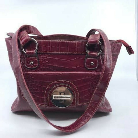 Jaclyn Smith Handbags - Jacklyn Smith burgandy shoulder bag